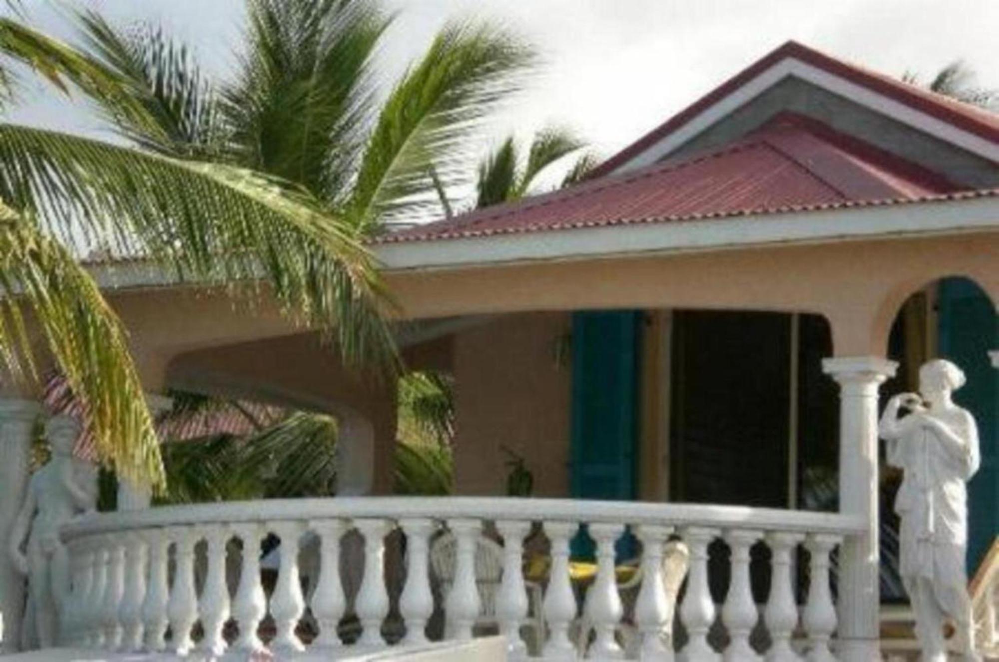 Sun Caraibes Villa Orient Bay Exterior photo